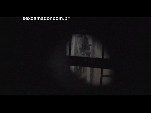 ❤️ Lourinho é secretamente filmado por um voyeur de bairro escondido atrás de tijolos ocos Porno vídeo em porno pt-br.hentaibar-com.ru ❌